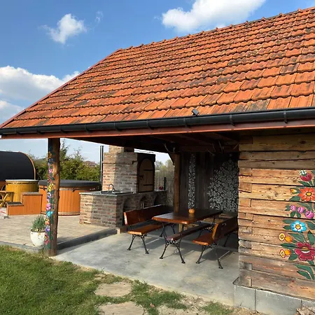 Apartamento Zalipianka W Malowanej Wsi *